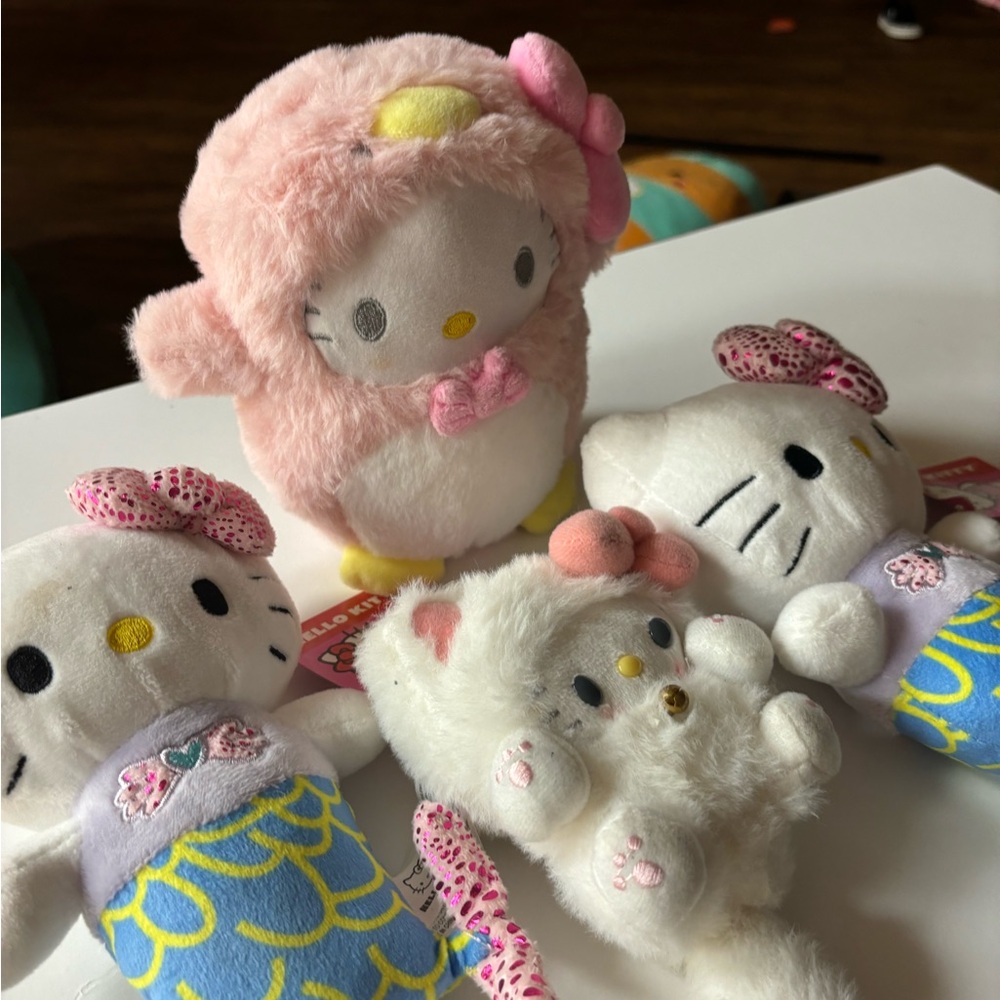 Hello kitty bundle